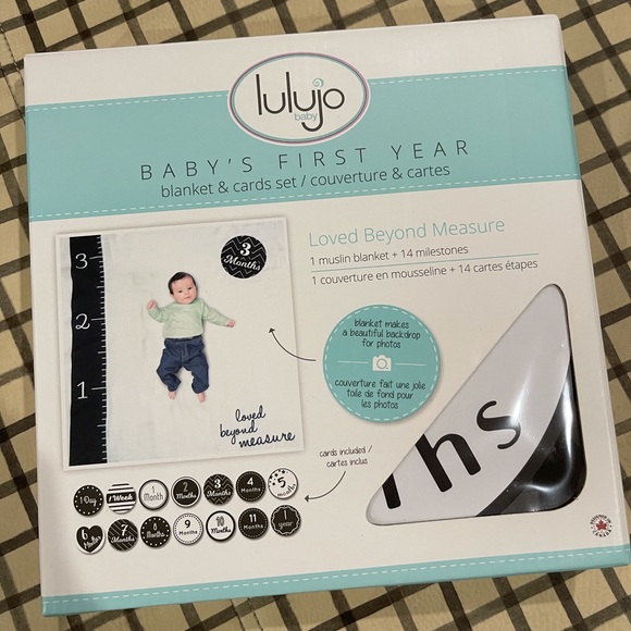 Lulujo Monthly Milestone Blanket & Cards - Picture 3 of 8